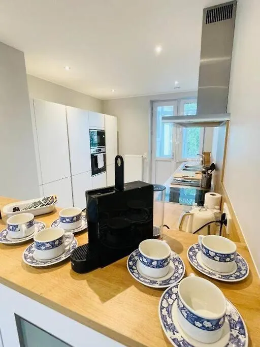 Three Bedrooms Apartment In Limpertsberg Luxemburg Luxemburg